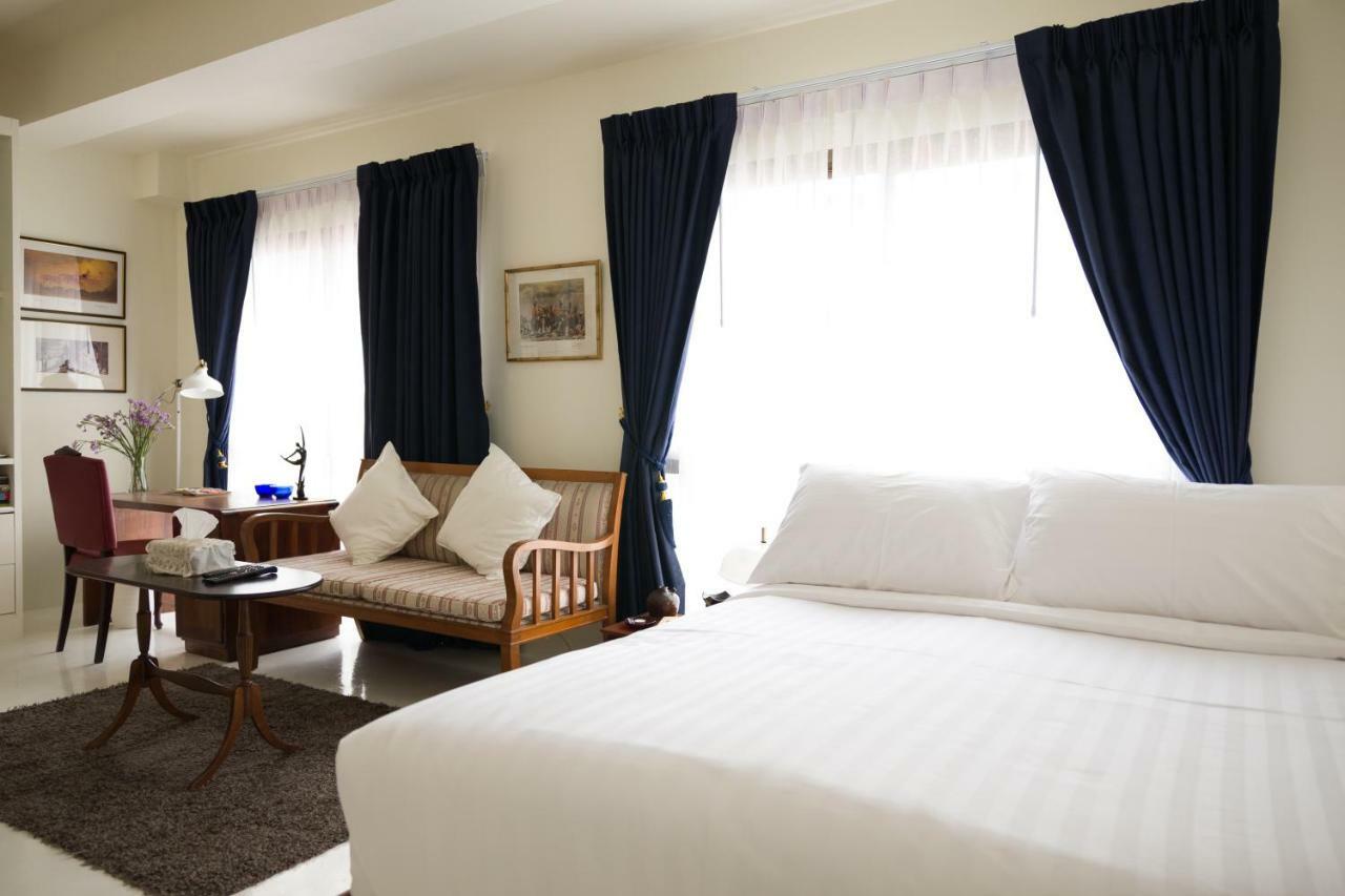 Vimala Residence (Adults Only) Bangkok Ngoại thất bức ảnh