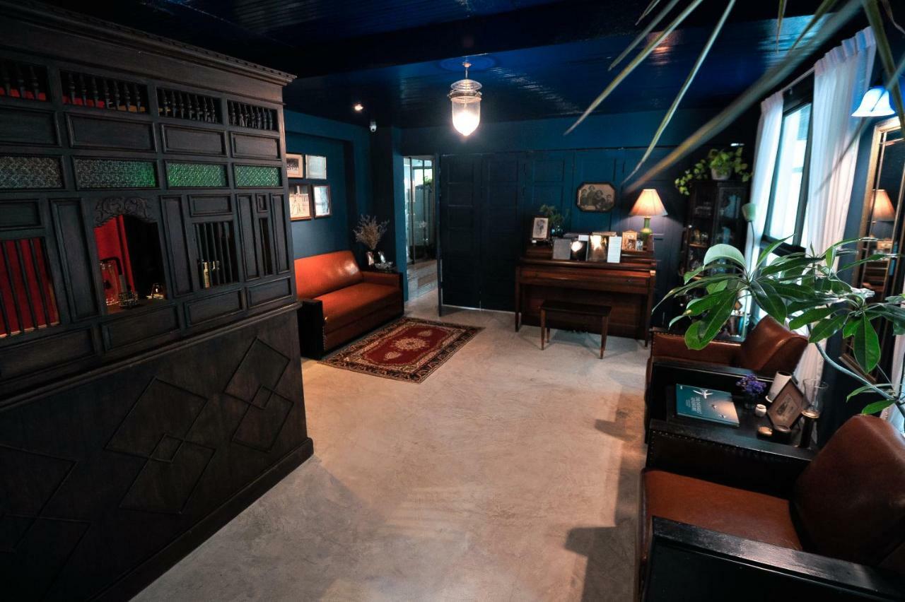 Vimala Residence (Adults Only) Bangkok Ngoại thất bức ảnh