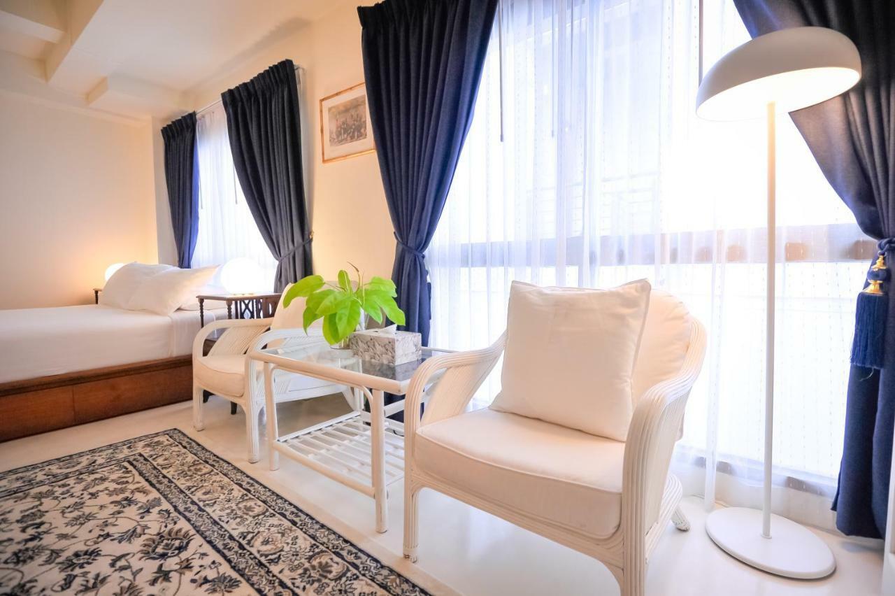 Vimala Residence (Adults Only) Bangkok Ngoại thất bức ảnh