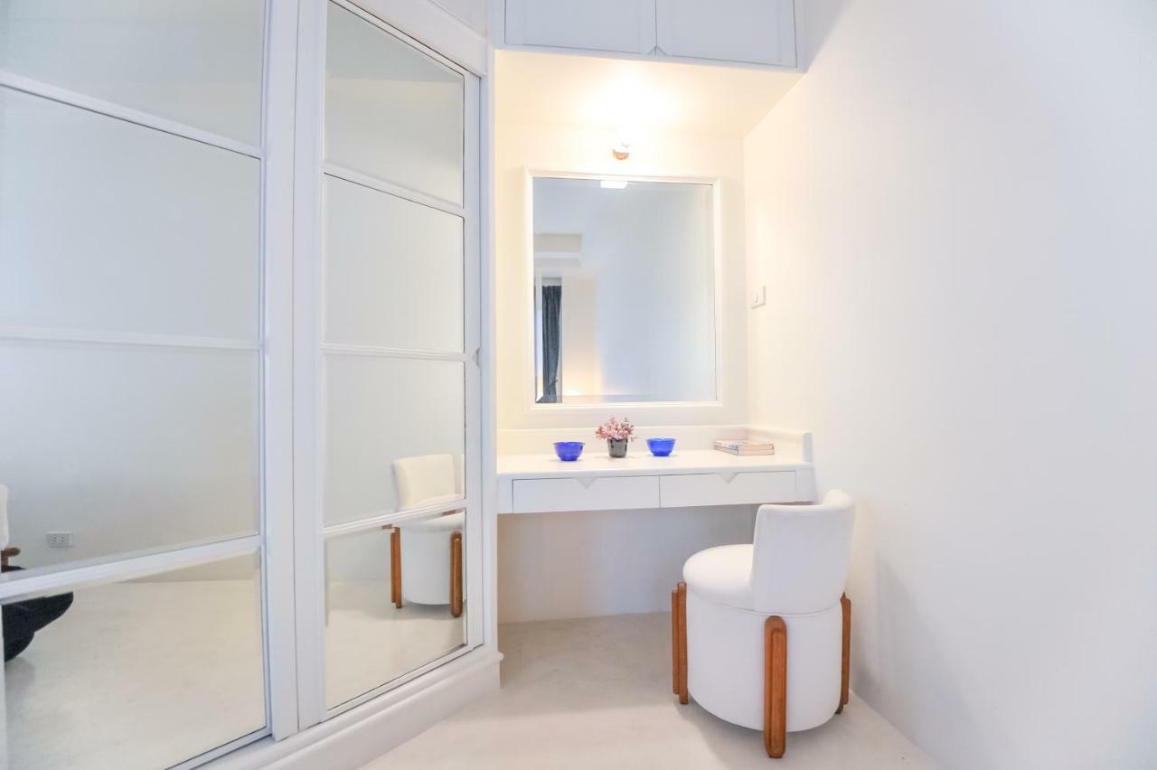 Vimala Residence (Adults Only) Bangkok Ngoại thất bức ảnh